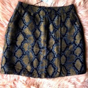 NWT Express Snake Skin High Rise Mini Skirt